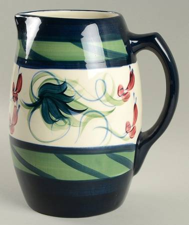 Grapevine Green 72 Oz Pitcher