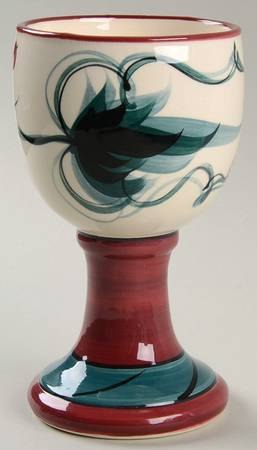 Red Grapevine China Goblet