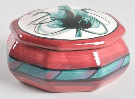 Red Grapevine Ring Box & Lid