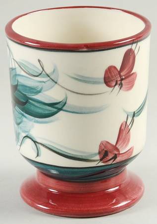 Red Grapevine China Bathroom Tumbler