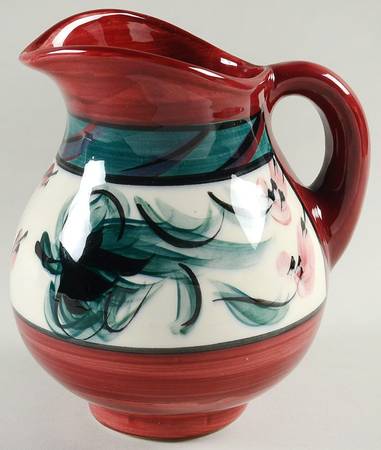 Red Grapevine 40 Oz Pitcher
