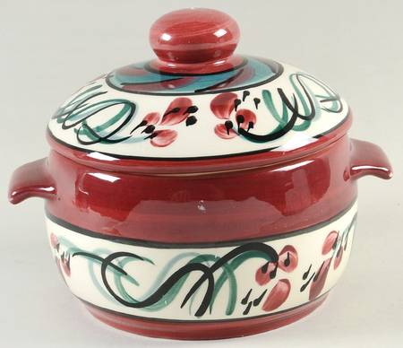Red Grapevine Individual Casserole & Lid
