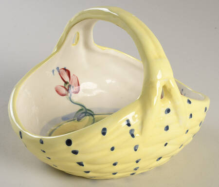 Maypop 5" Handled Basket
