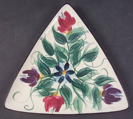 Annabella Triangular Salad Plate