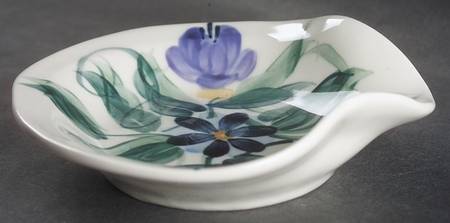 Annabella Spoon Rest/Holder (Holds 1 Spoon)
