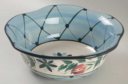 Annabella 9" Scalloped Bowl