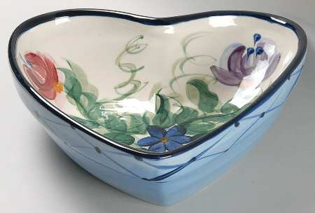 Annabella 9" Heart Shaped Bowl