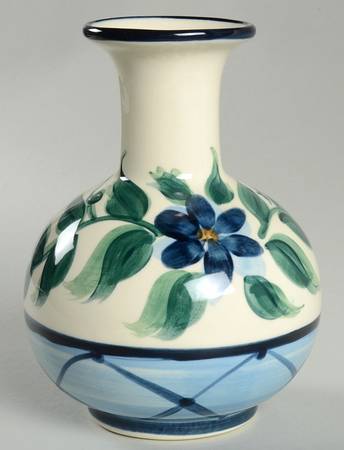 Annabella Narrow Neck Vase