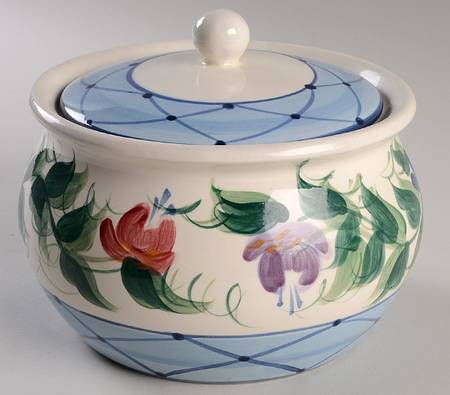 Annabella Bean Pot & Lid