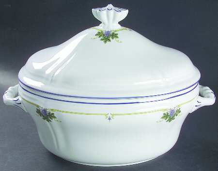 Uva Tureen &  Lid