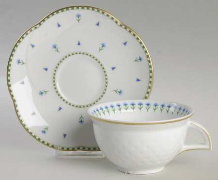 Vienna Footed Cup & Saucer Set