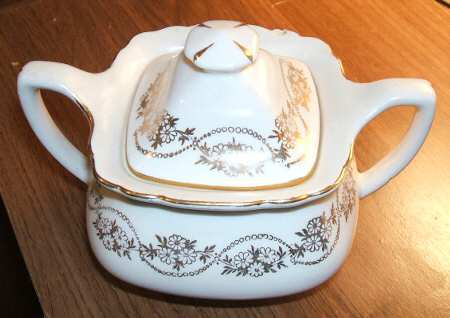 GEO276 Sugar Bowl & Lid