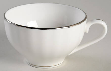 Grand Manor Platinum Flat Cup