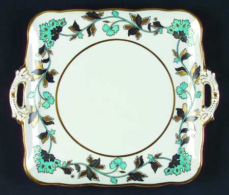 Richmond (Scalloped) Square Handled Cake Plate