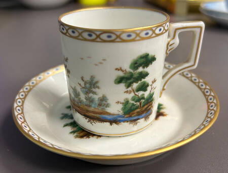 GIN117 Flat Demitasse Cup & Saucer Set