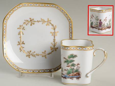 GIN117 Flat Demitasse Cup & Saucer Set