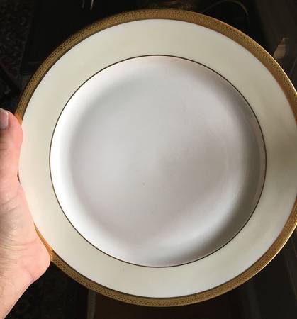 GRR6 Dinner Plate