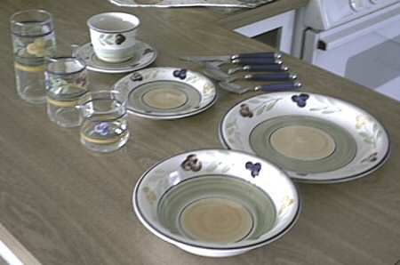 VILLA FLORA Coupe Soup Bowl
