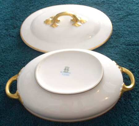 GUE384 Oval Covered Vegetable