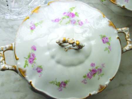 GUE391 Round Covered Vegetable