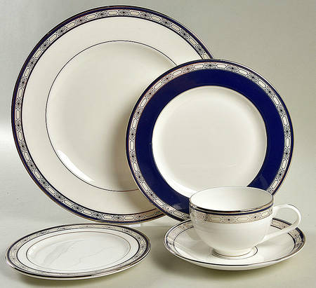 Newport Palace (Fine China, Made in USA) 5 Piece Place Setting