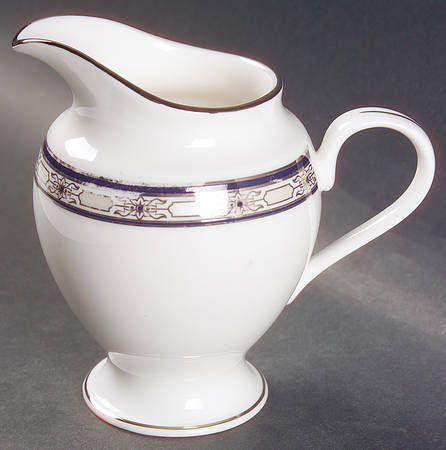 Newport Palace (Fine China, Made in USA) Creamer