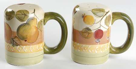 Clementine Handled Salt & Pepper Set
