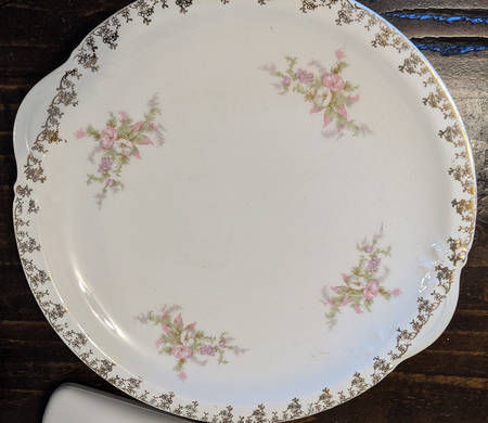 Geo351 Handled Cake Plate
