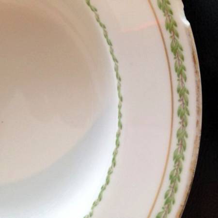 GDA239 9" Round Vegetable Bowl