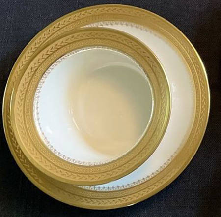 GUE455 Ramekin & Saucer Set