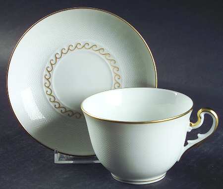 Elegance Flat Cup & Saucer Set