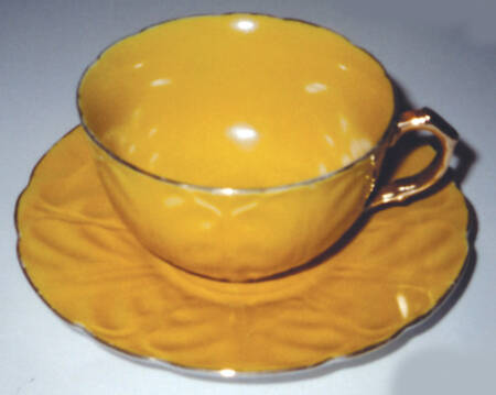 GCA13 Yellow Flat Cup & Saucer Set