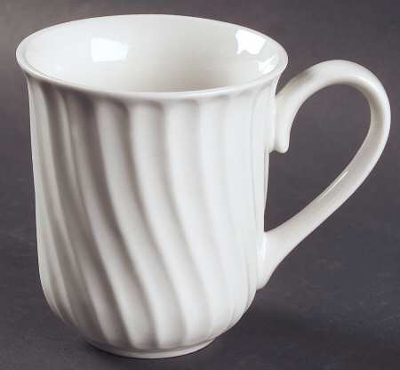 Aria White Mug