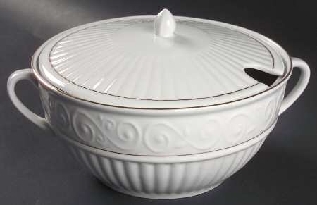 Claremont Gold (White Background) Tureen &  Lid