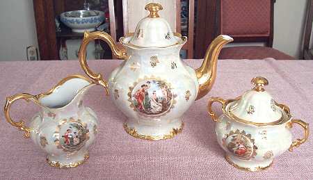 Lamour Teapot & Lid