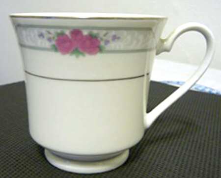 Belmont (Floral) Footed Cup