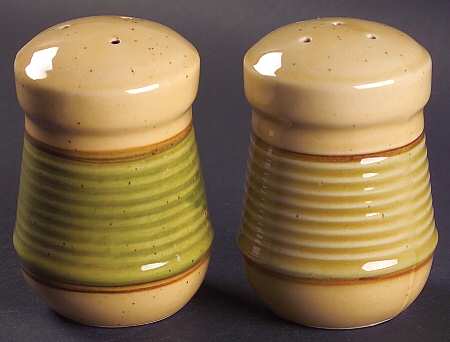 Retreat Green Salt & Pepper Set