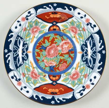 Kiku (Rimmed) Salad Plate