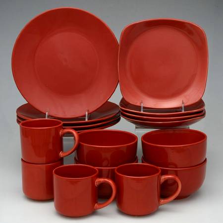 Sensations II Red 16 Piece Set