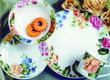 Huntington Rose by Gibson Designs