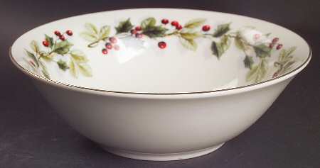 Holiday Classics Soup/Cereal Bowl