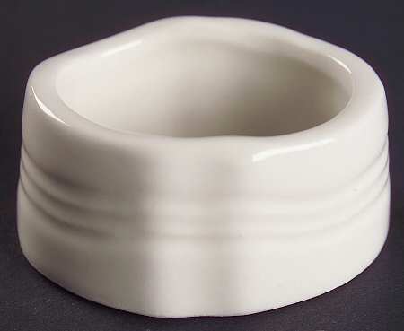 Le Claire White Napkin Ring