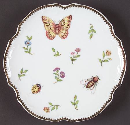 Primavera Scalloped Canape Plate
