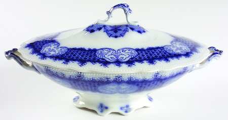 Marlborough (No Gold Band) Oval Covered Vegetable