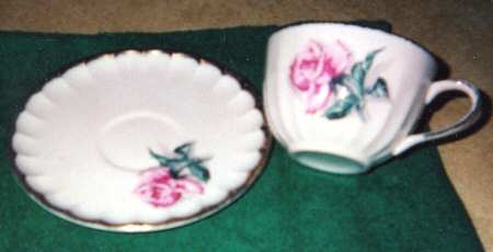 B8775K Flat Cup & Saucer Set