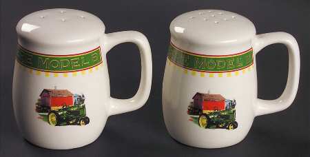 John Deere Memories Oversized Salt & Pepper Set