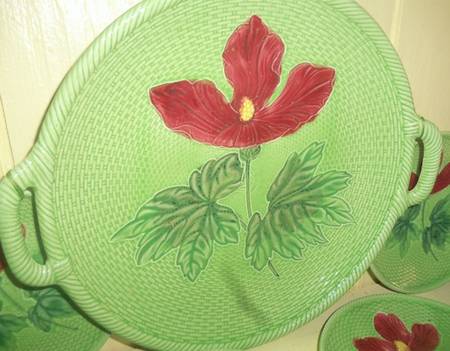2207 Green Handled Cake Plate
