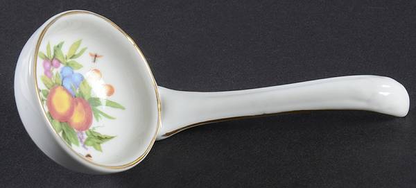 Yorkshire Solid Piece Sauce Ladle