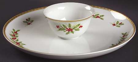 Festive Holly (2 Piece) Chip & Dip Set