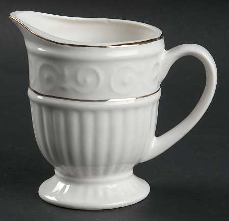 Claremont Gold (Cream Background) Creamer